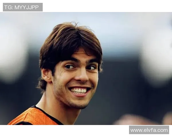 足球明星卡卡球场的传奇故事与不朽回忆带你重温绿茵场上的辉煌瞬间